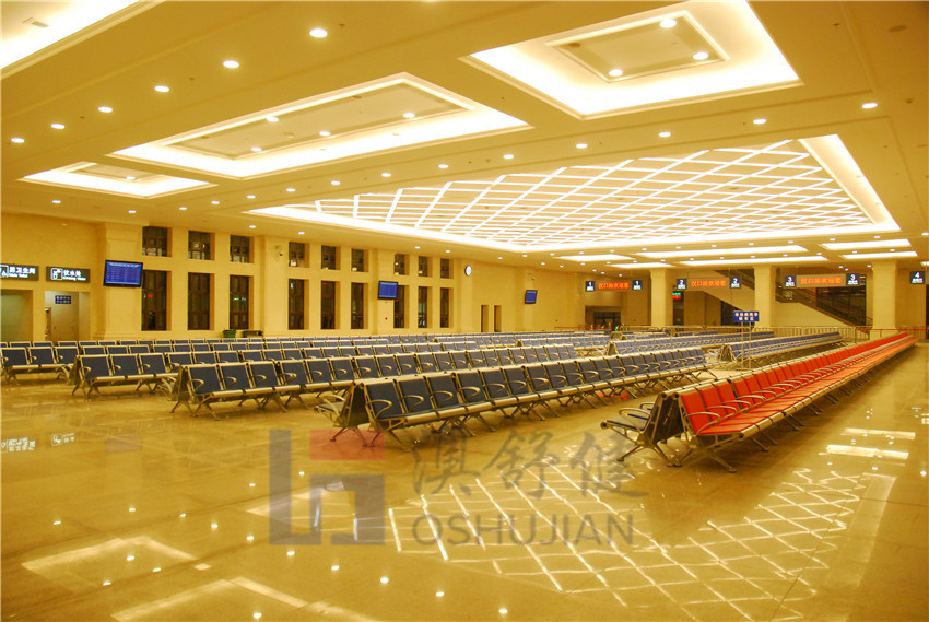 关于机场椅横档长度和厚度分别是多长多厚？