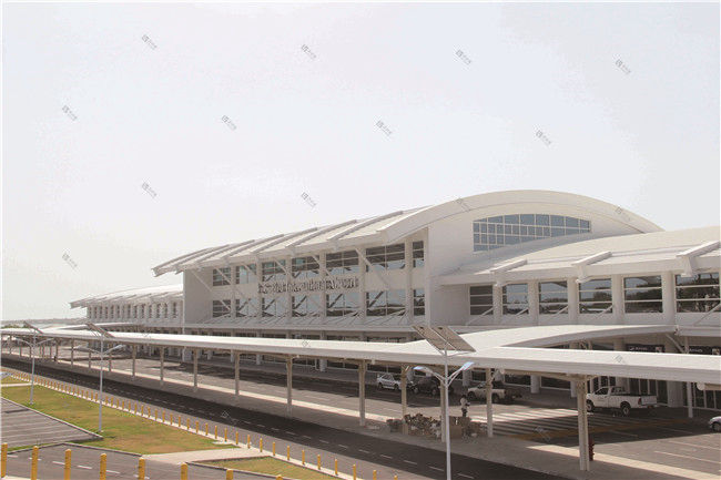 安提巴与巴拉圭国际机场